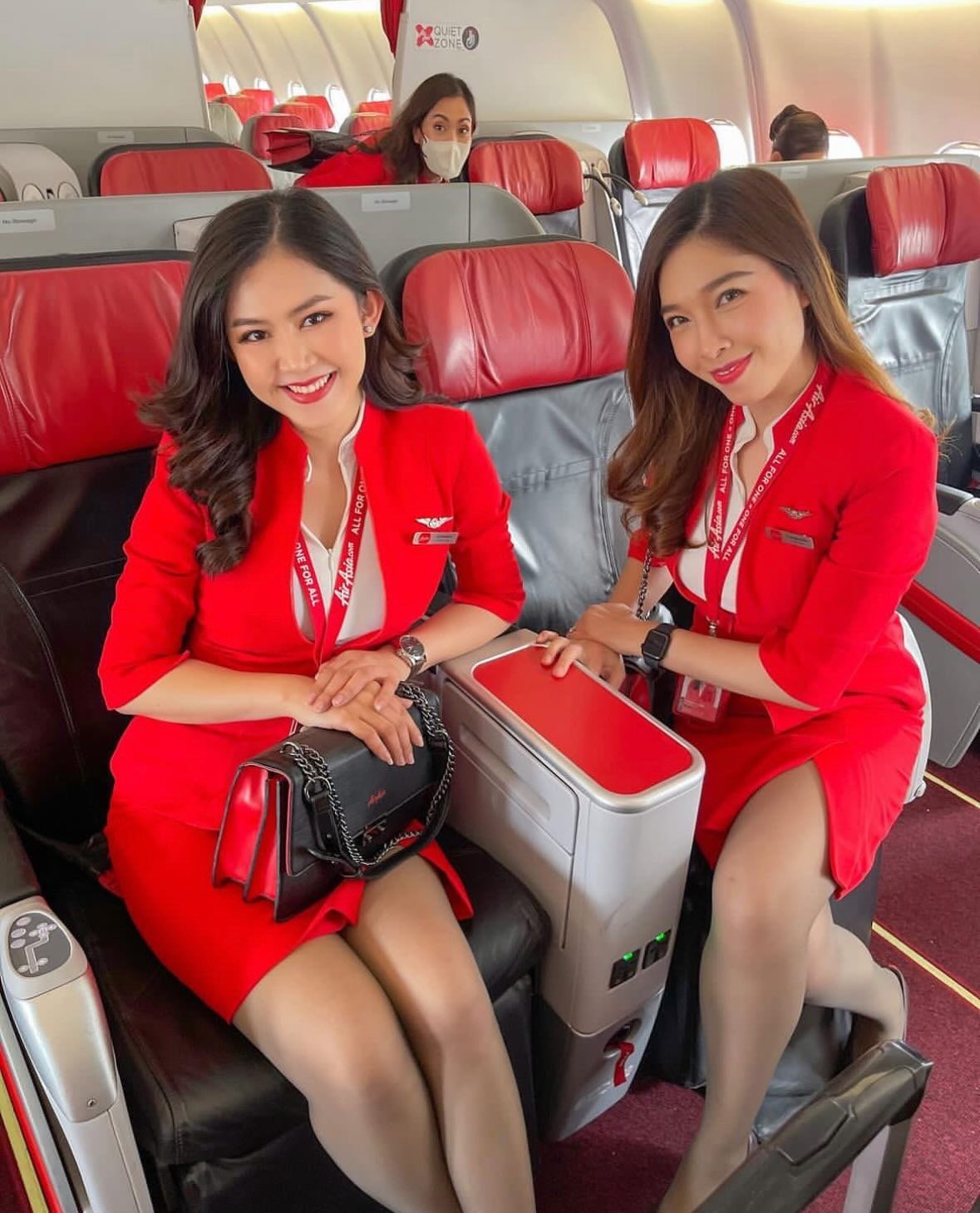 asian airplane parser #7V2ePyCG