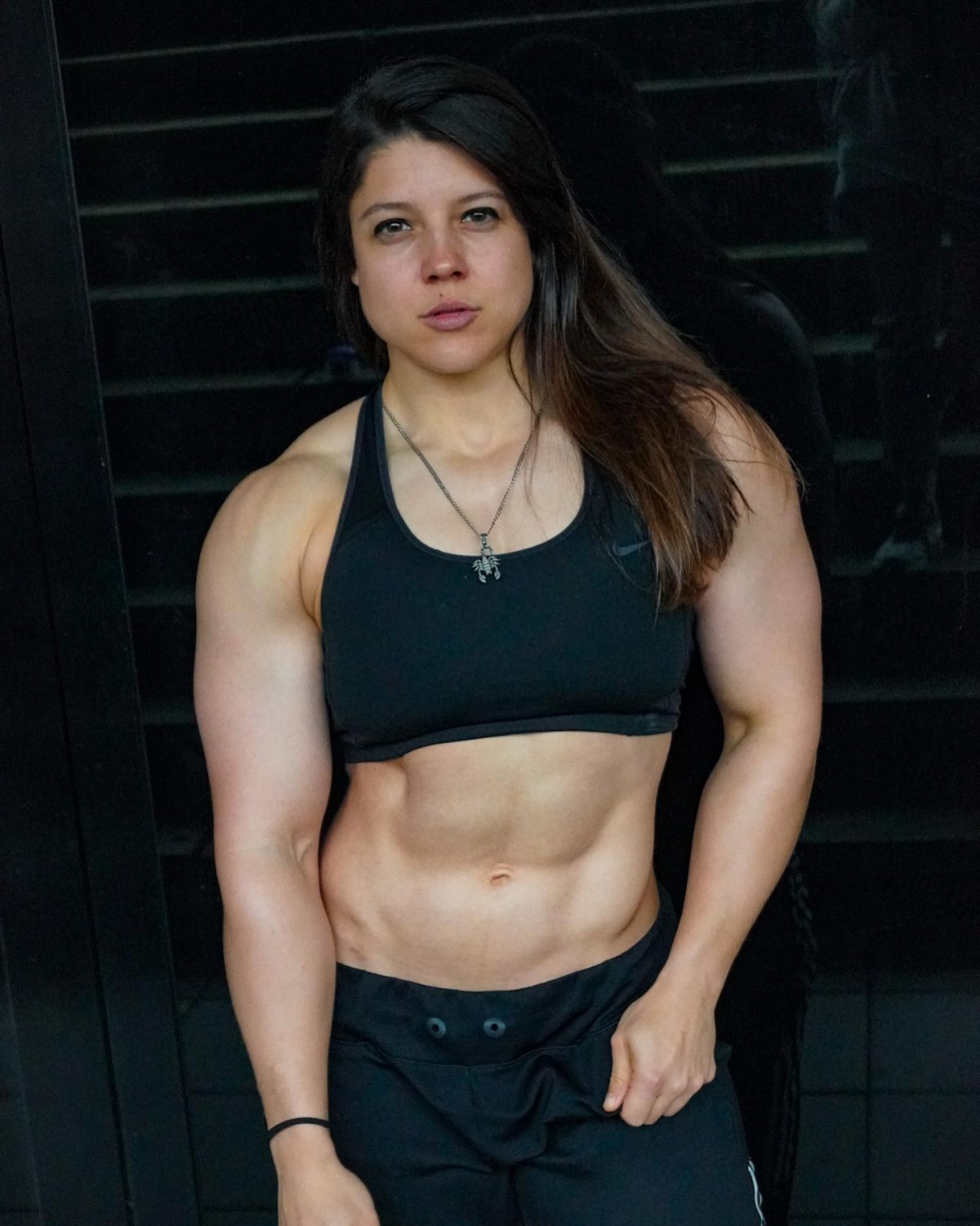 Dunja Bitar - muscular fit tiktok gym babe #53hjmNGW