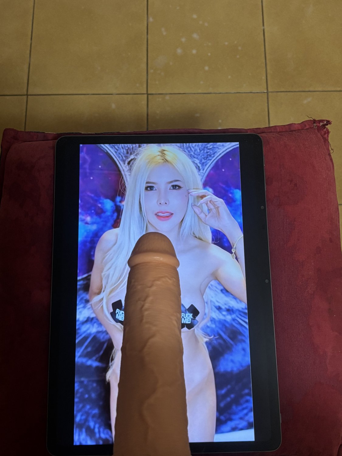 Naked asian girl cum tribute (fake cock) (request) #WUqAHv7s
